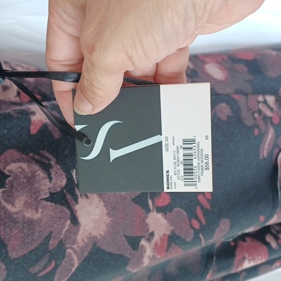 Simply Vera Wang Mid Length Short Sleeve Dress - XS Assymetrical Hem, 17" PTP - Picture 4 of 8